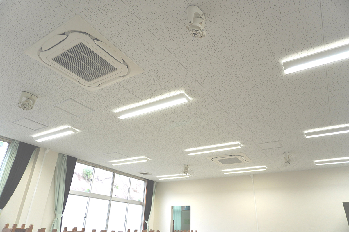頴娃中学校特別教室空調整備工事